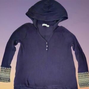 Paper Crane- Navy Waffle Hi-Lo Hoodie with Alpine Sleeves